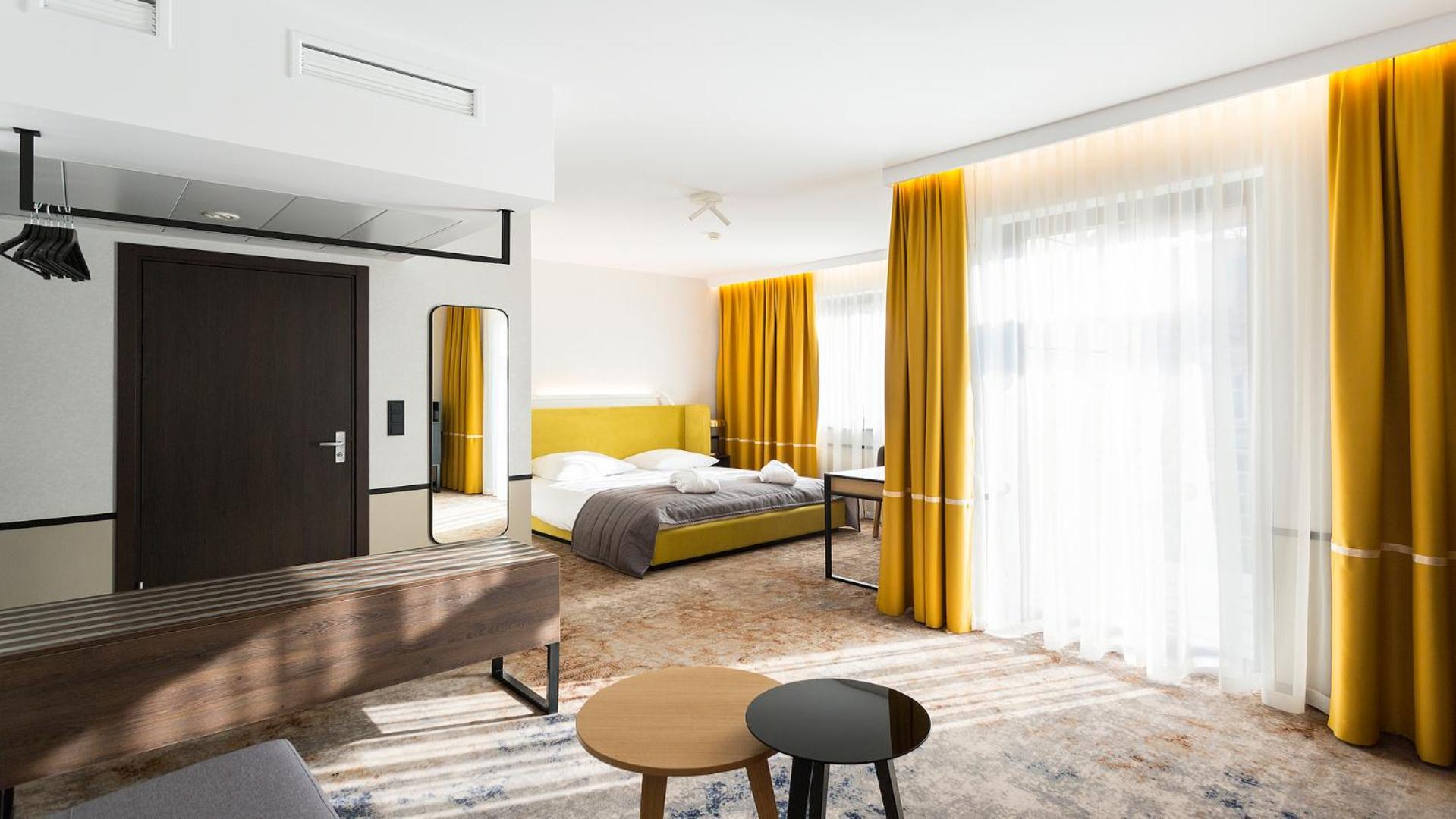Qubus 4* Краків