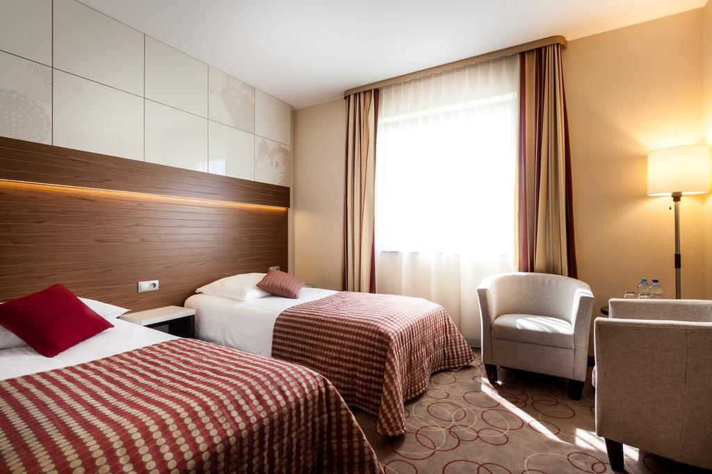 Hotel Qubus 4*